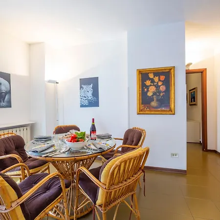 Gaya 2br With Terrace - Happy * Stresa