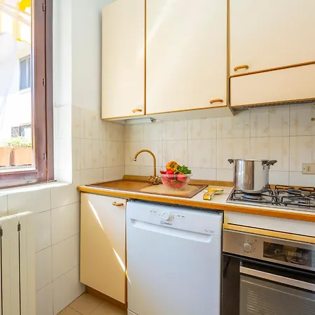 Gaya 2br With Terrace - Happy Lejlighed *