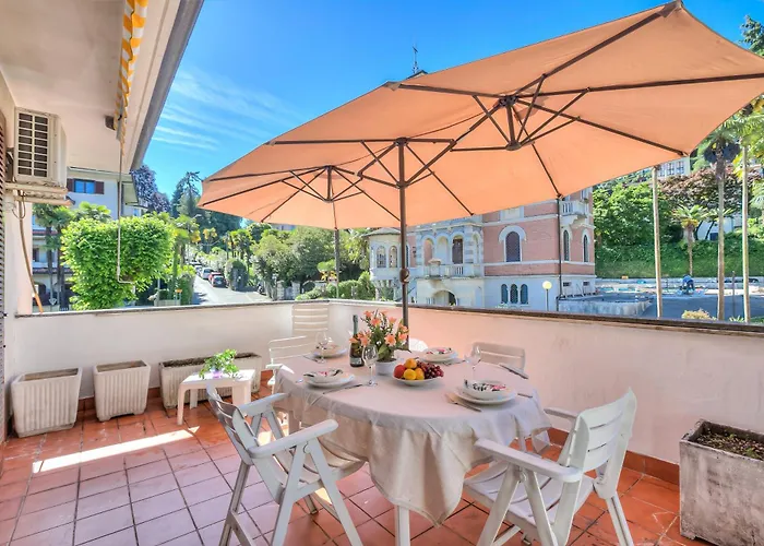 Daire Gaya Center - Happy